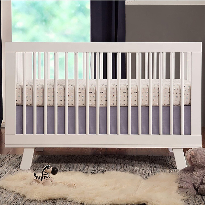 Baby Crib with Conversion Kit and Height Adjustable